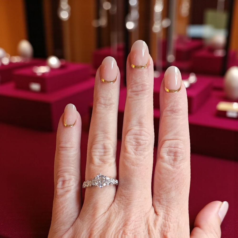 Elegant Round Set Moissanite Ring 0.75CTW 925 Silver Size 5
